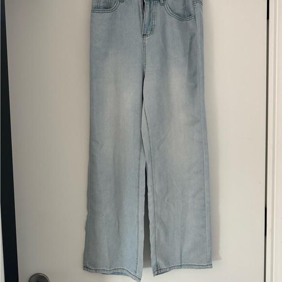 Fishion Flower High Rise Stretch Jeans NWT - Picture 2 of 6